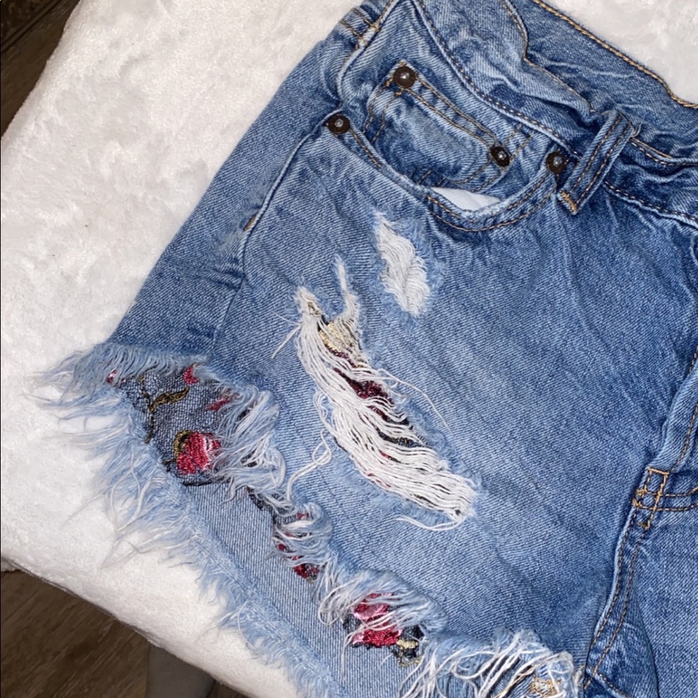 Free People Shorts - Picture 2 of 5
